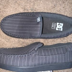 DC slide on sneakers